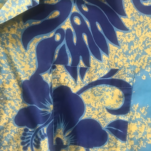 Vintage Hawaiian Shirt 1970s - psychedelic - Picture 2 of 5